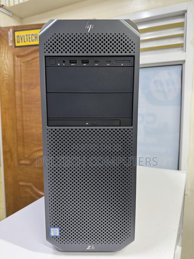 Desktop Computer HP Z6 G4 32GB Intel Xeon SSD 256GB