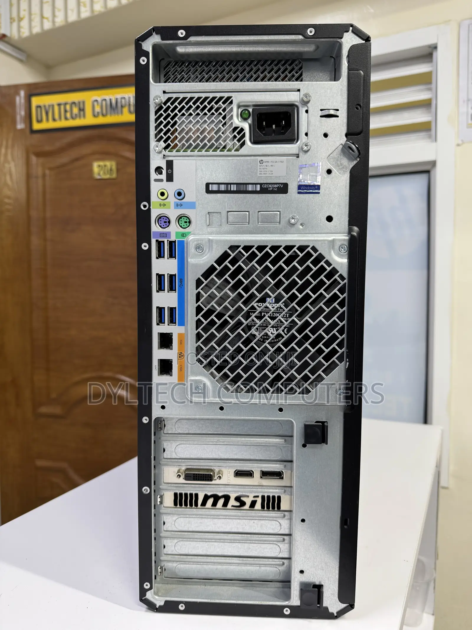Desktop Computer HP Z6 G4 32GB Intel Xeon SSD 256GB