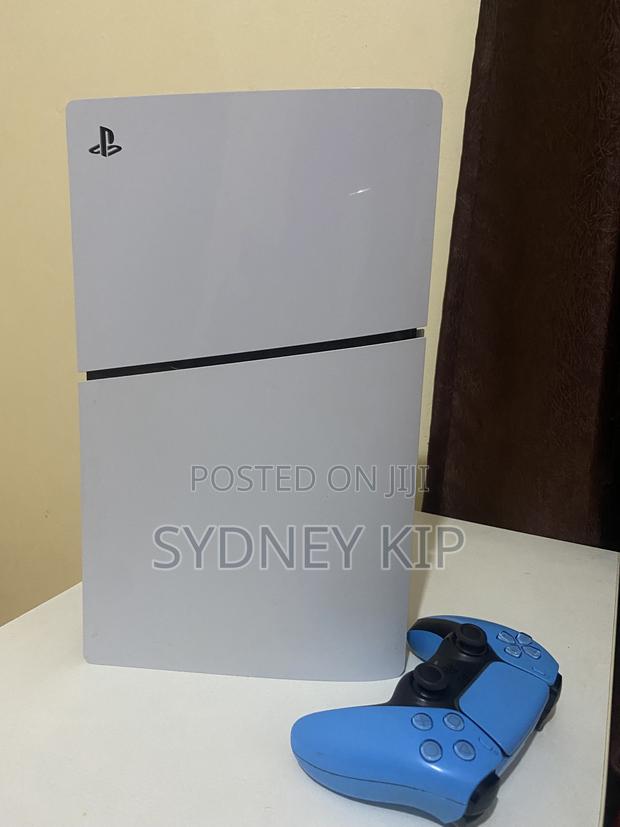Slightly Used Ps 5 Slim - thumbnail 5