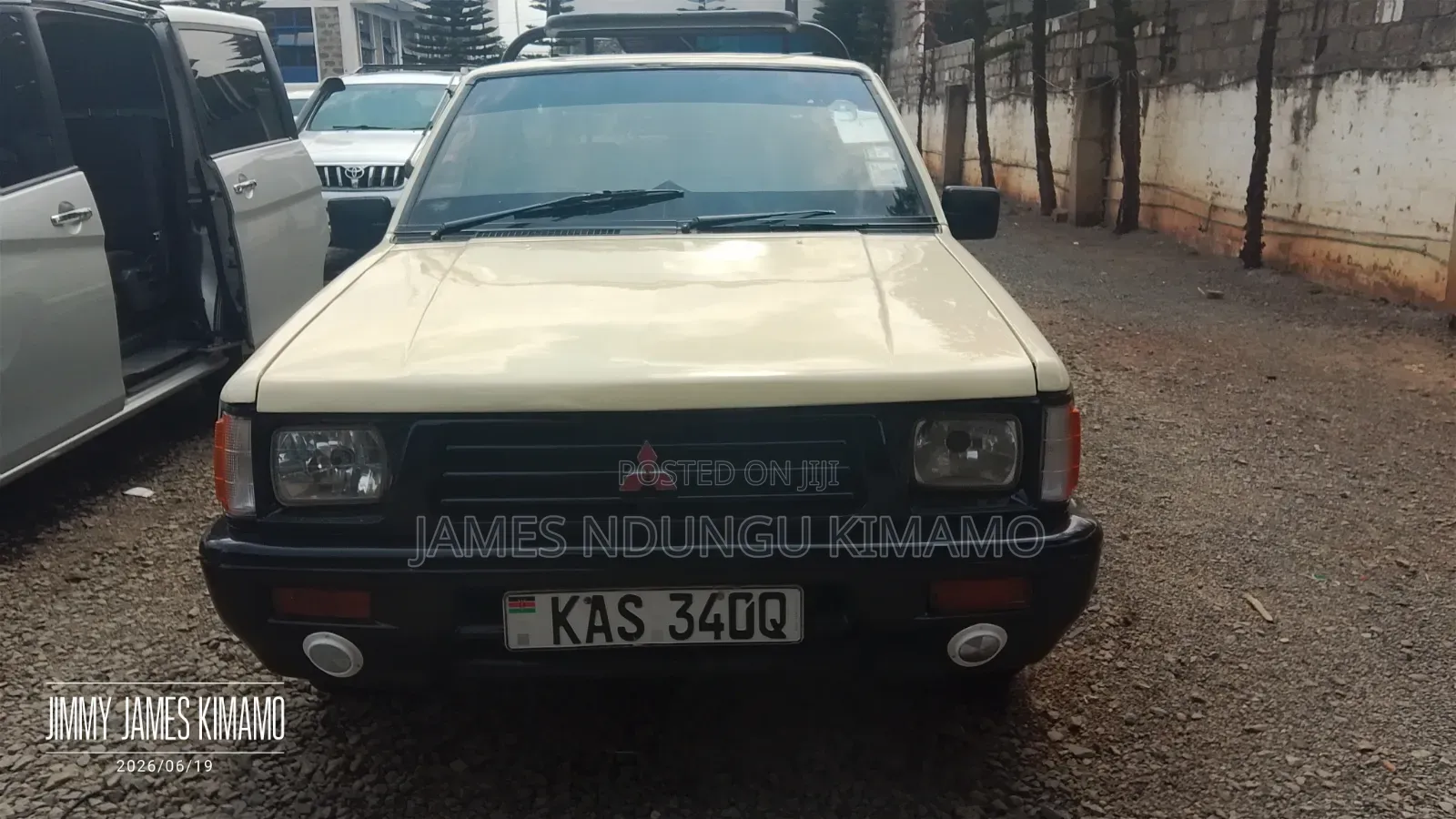 Mitsubishi L200 2005 Beige