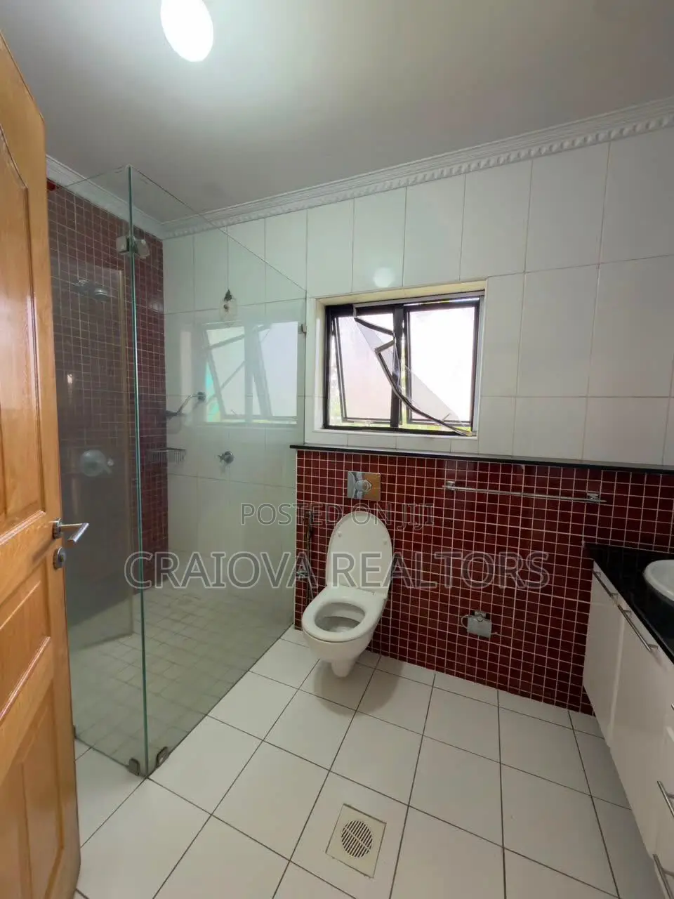 4bdrm Apartment in Kileleshwa for rent