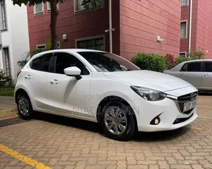 Mazda Demio 2016 White