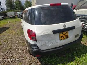 Nissan Advan 2011 White