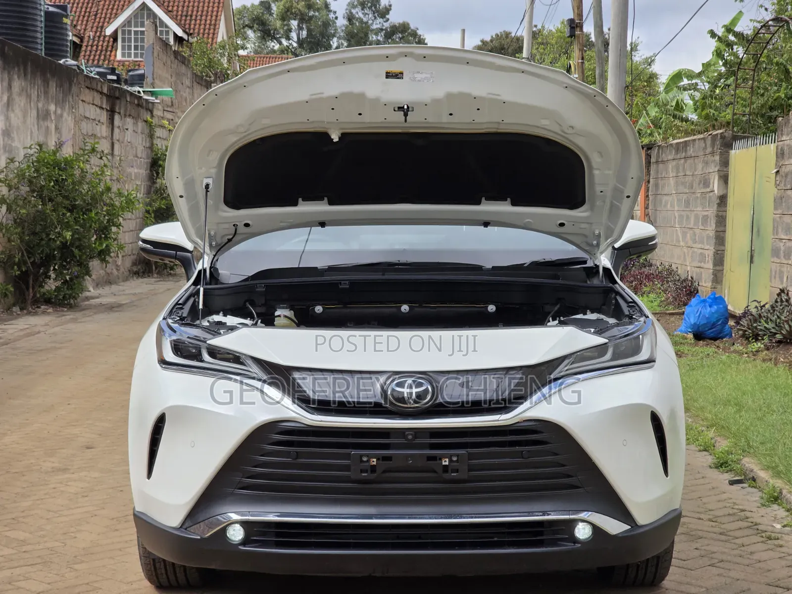 Toyota Harrier 2020 White