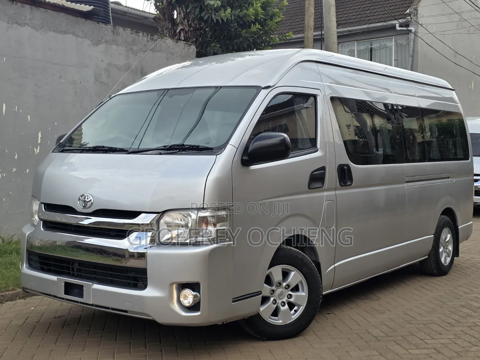 Toyota HiAce 2019 Silver
