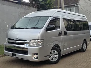 Toyota HiAce 2019 Silver