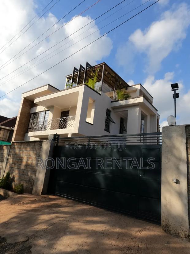 Furnished 4bdrm Maisonette in Muthaura Estate, Rimpa for sale