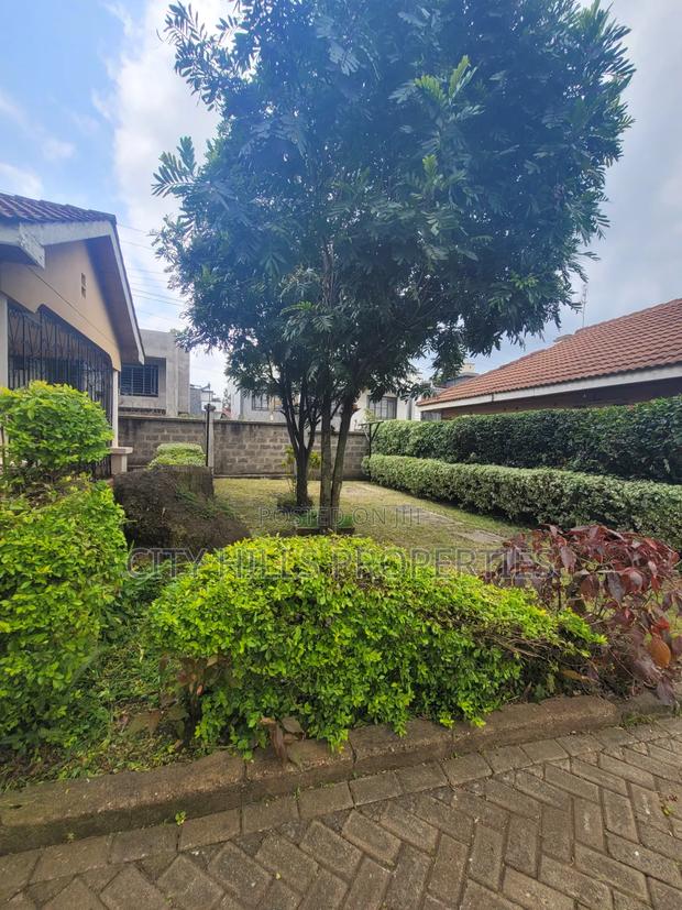 4bdrm Bungalow in Oloolua for rent - thumbnail 4