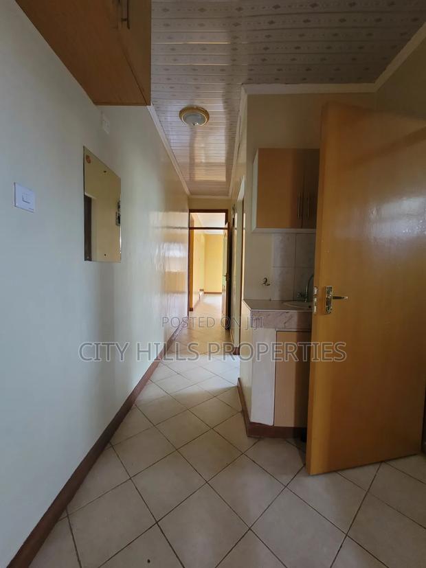 4bdrm Bungalow in Oloolua for rent - thumbnail 13