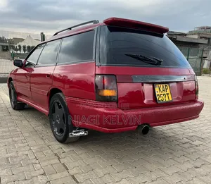 Subaru Legacy 2000 Red