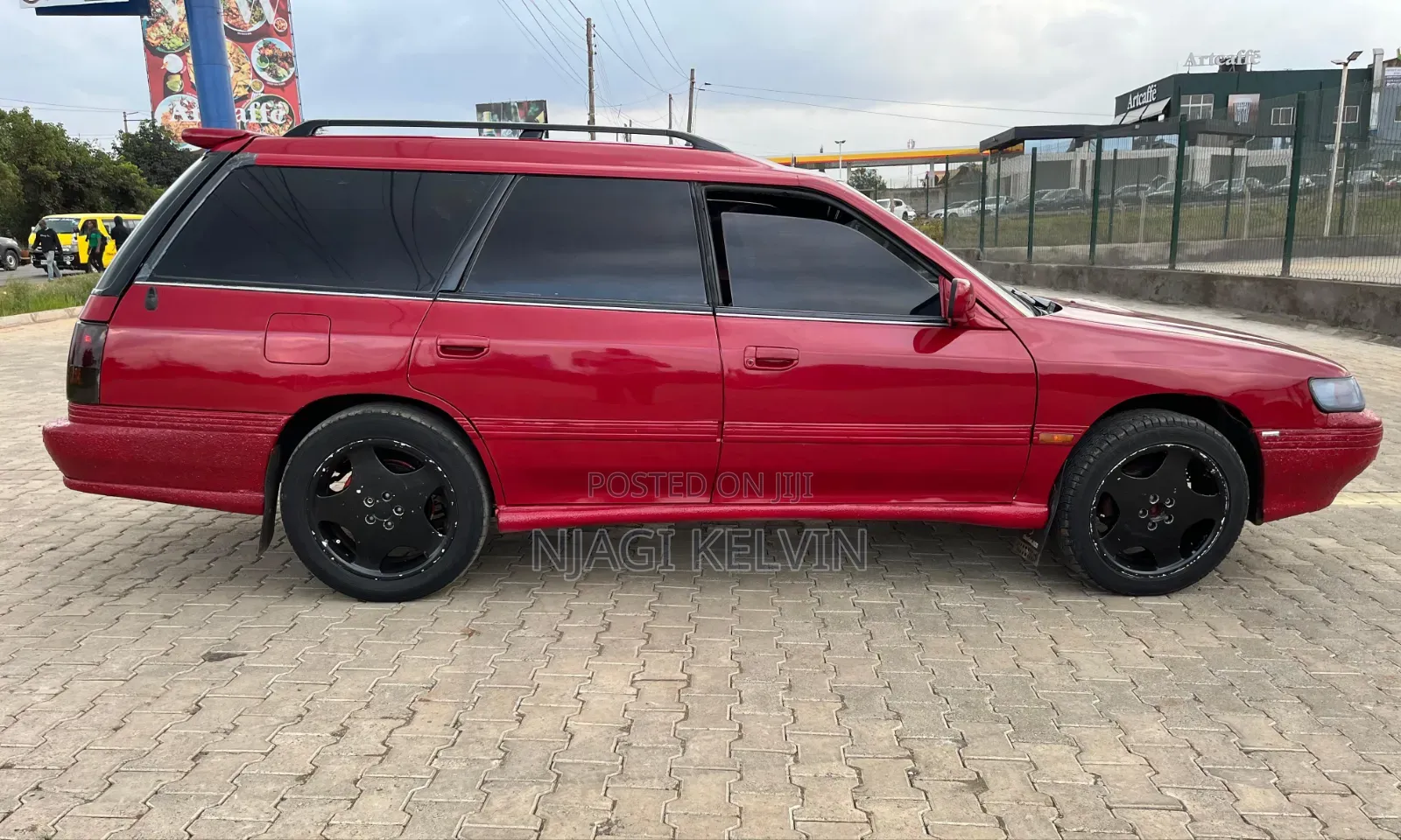 Subaru Legacy 2000 Red