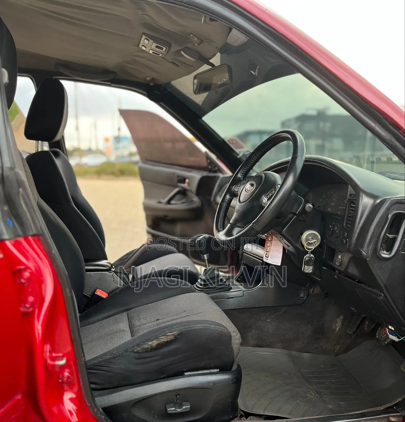 Subaru Legacy 2000 Red