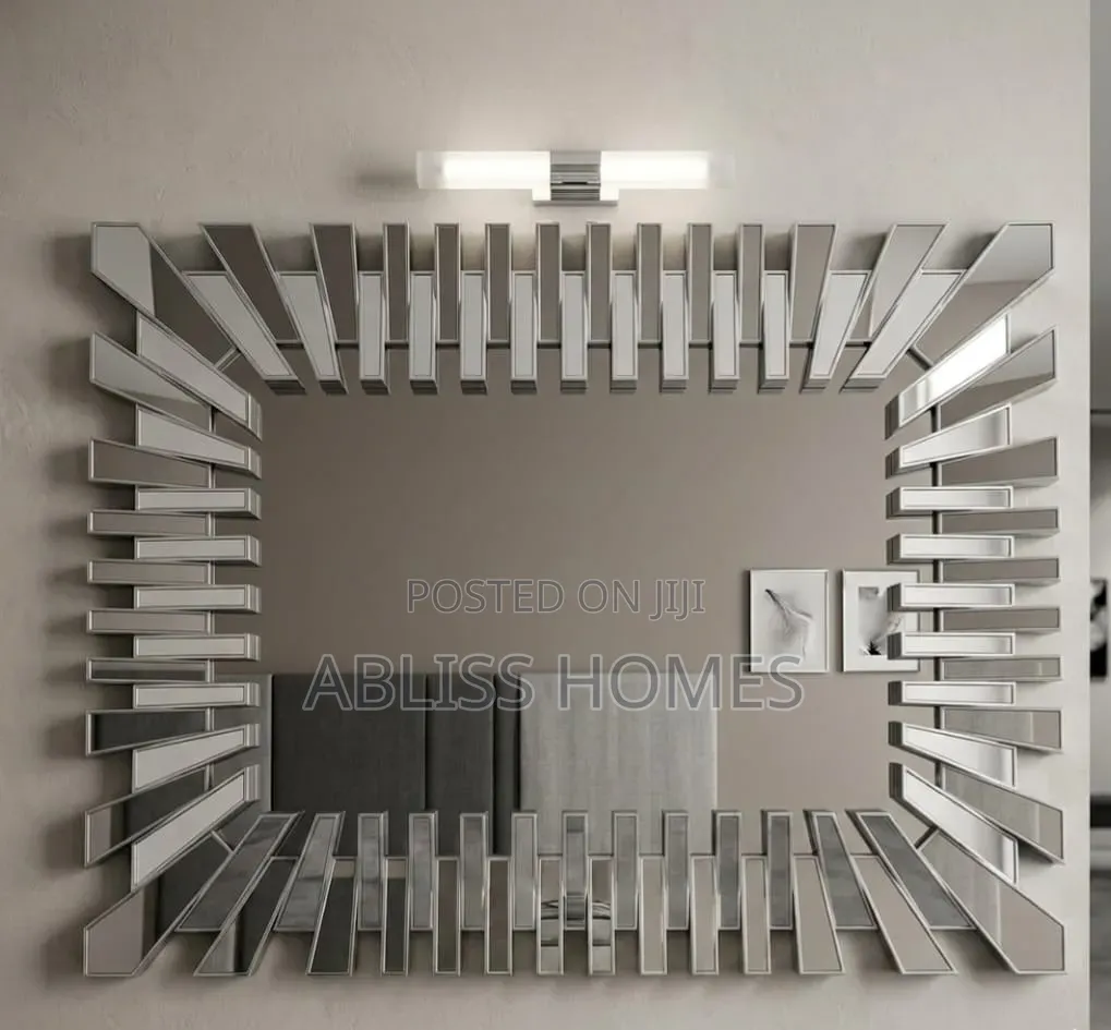 Luxury Sunburst Decorative Wall Mirror