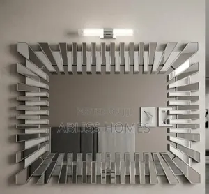 Luxury Sunburst Decorative Wall Mirror