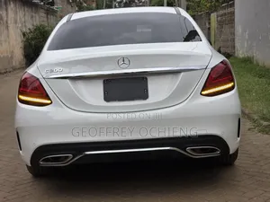 Mercedes-Benz C200 2019 White