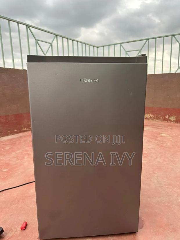Hisense 90l Fridge