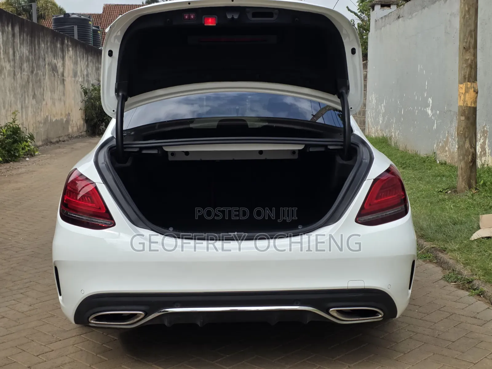 Mercedes-Benz C200 2019 White