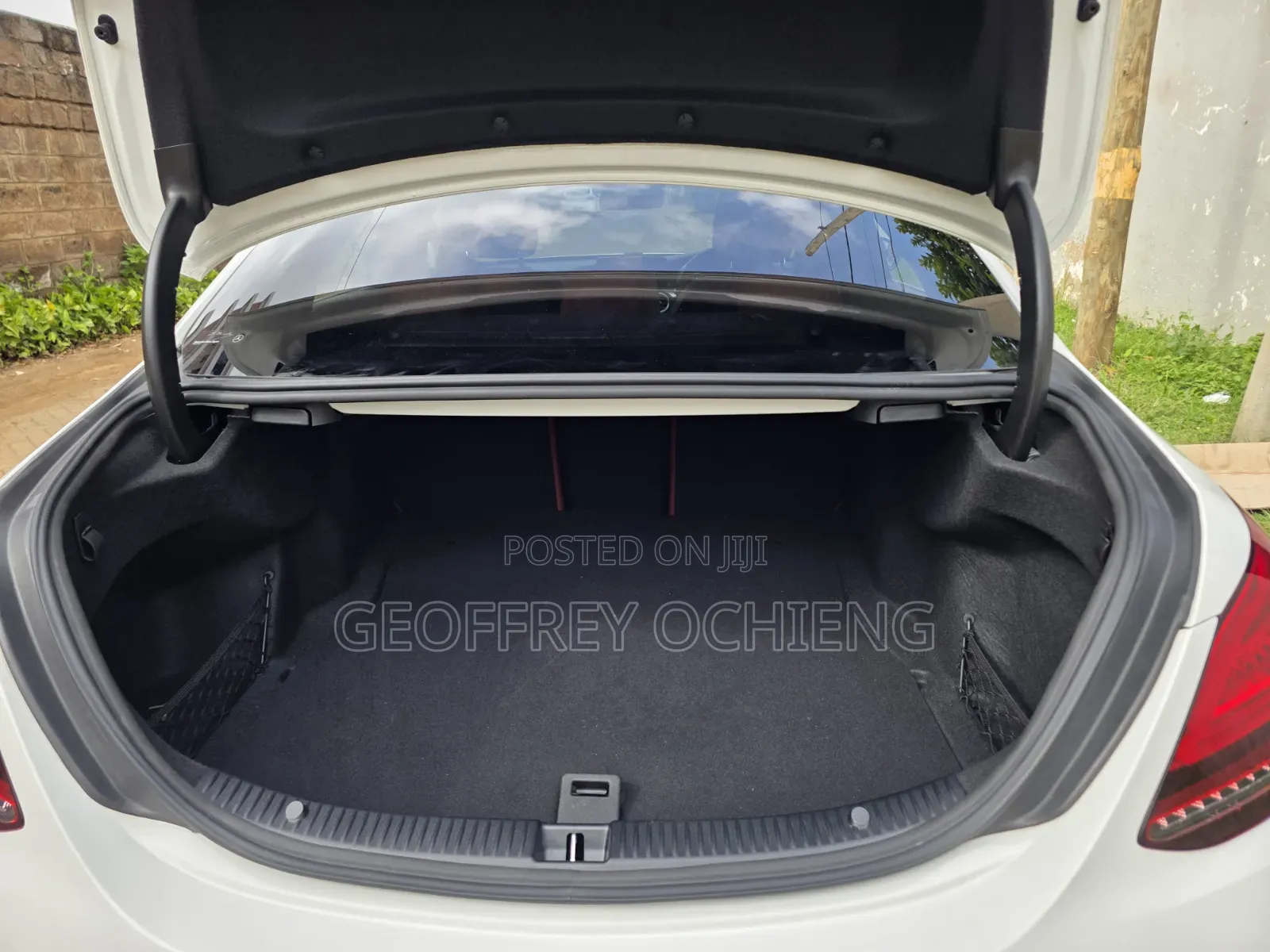 Mercedes-Benz C200 2019 White