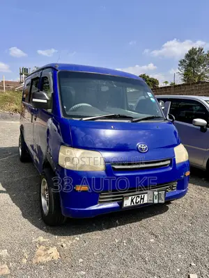 Toyota TownAce 2009 Blue