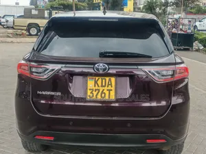 Toyota Harrier 2.0 2014 Maroon
