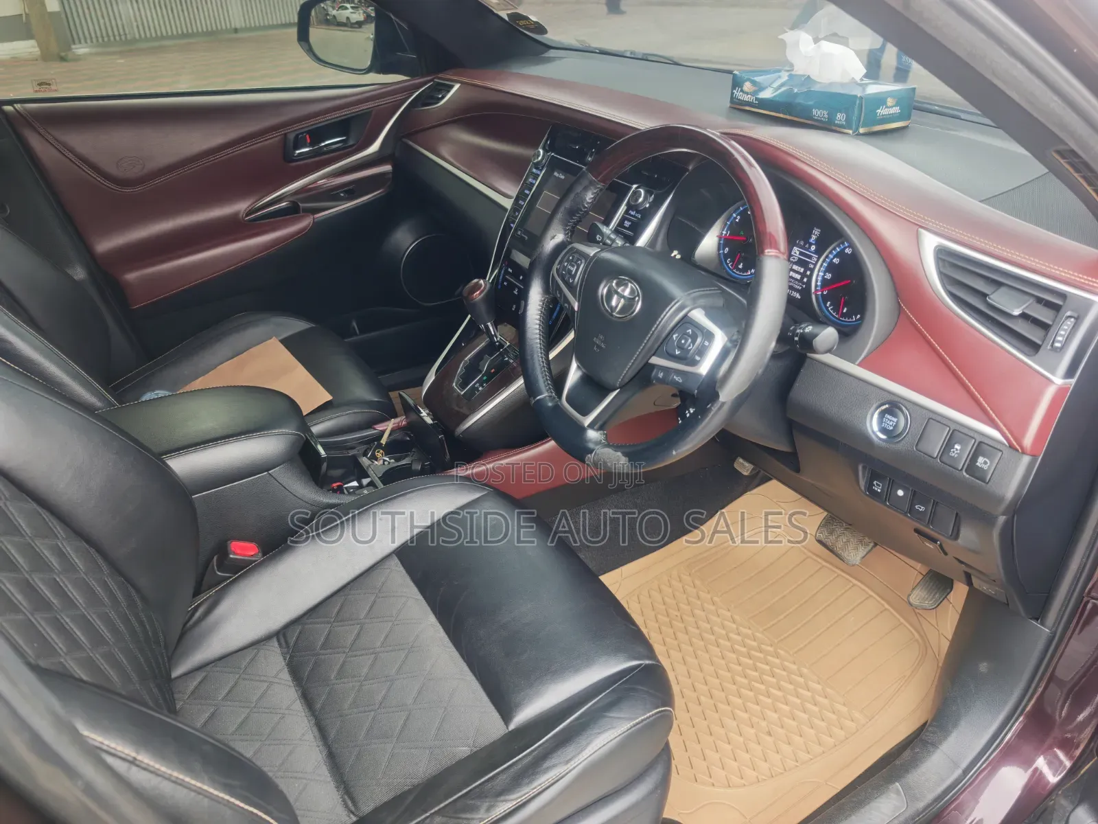 Toyota Harrier 2.0 2014 Maroon