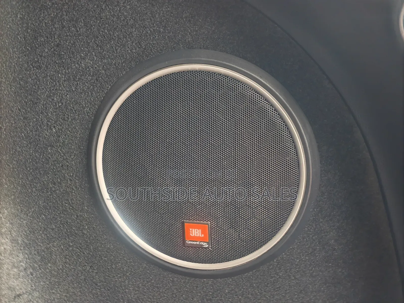 Toyota Harrier 2.0 2014 Maroon
