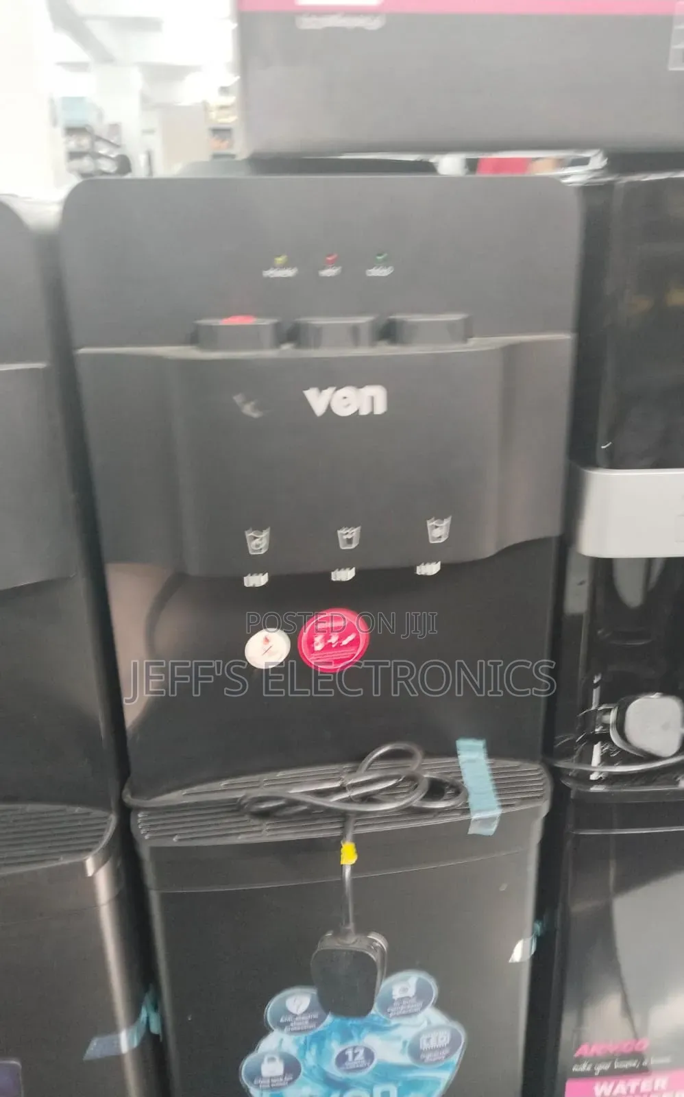 Von Water Dispenser