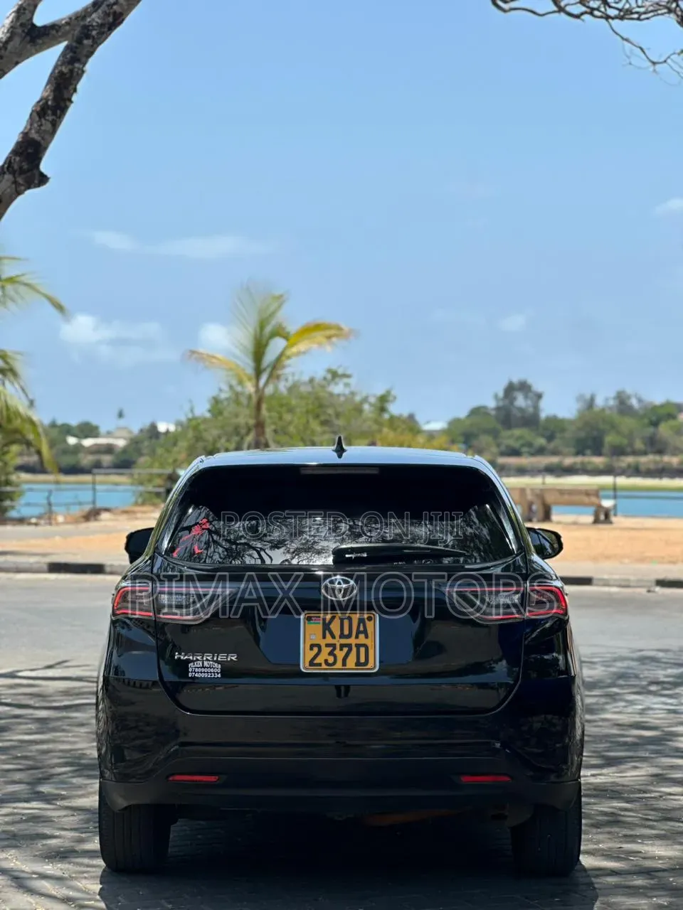Toyota Harrier 2014 Black