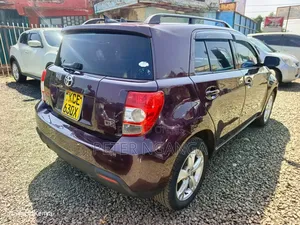 Toyota IST 2008 Purple