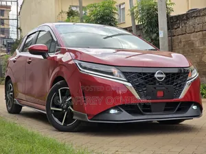 Nissan Note 1.2 Hybrid 2021 Red