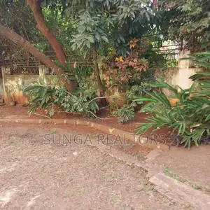 Commercial Space to Let in Brookside