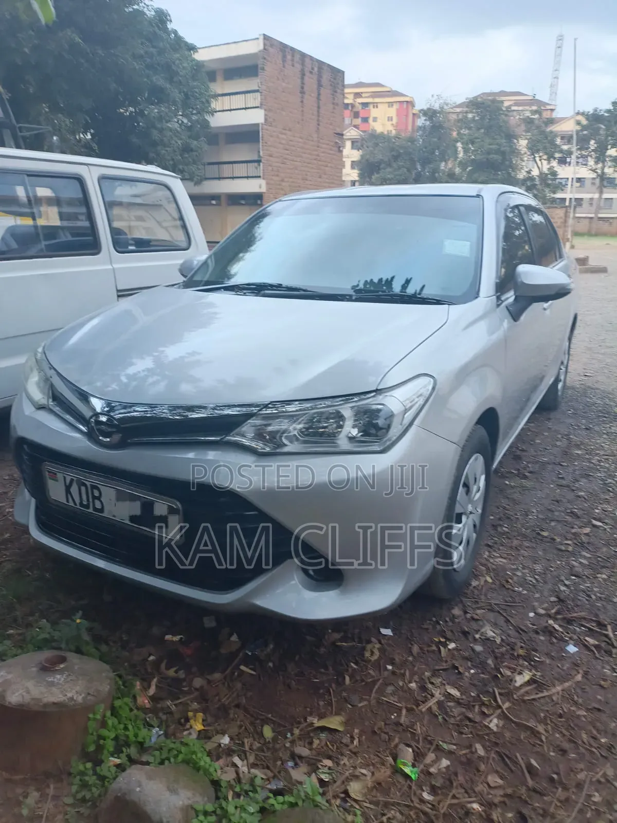 Toyota Axio 2014 Silver
