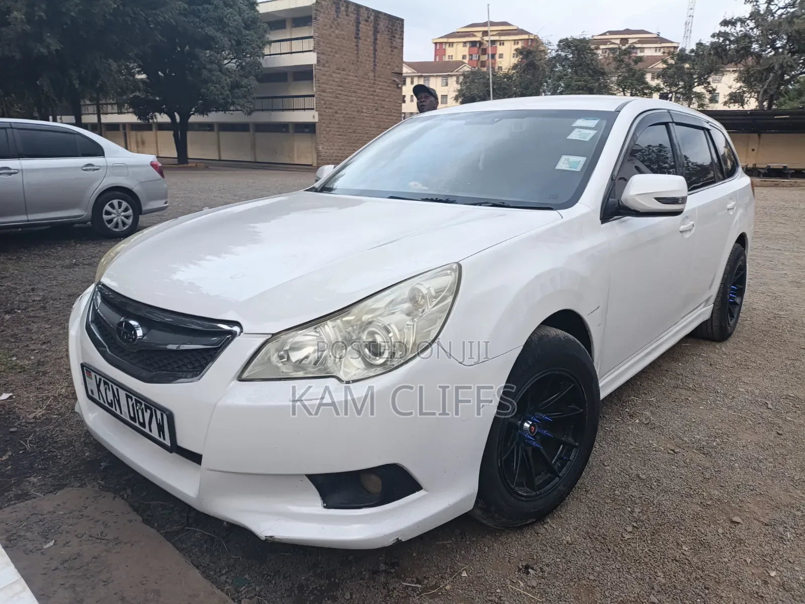 Subaru Legacy 2011 White