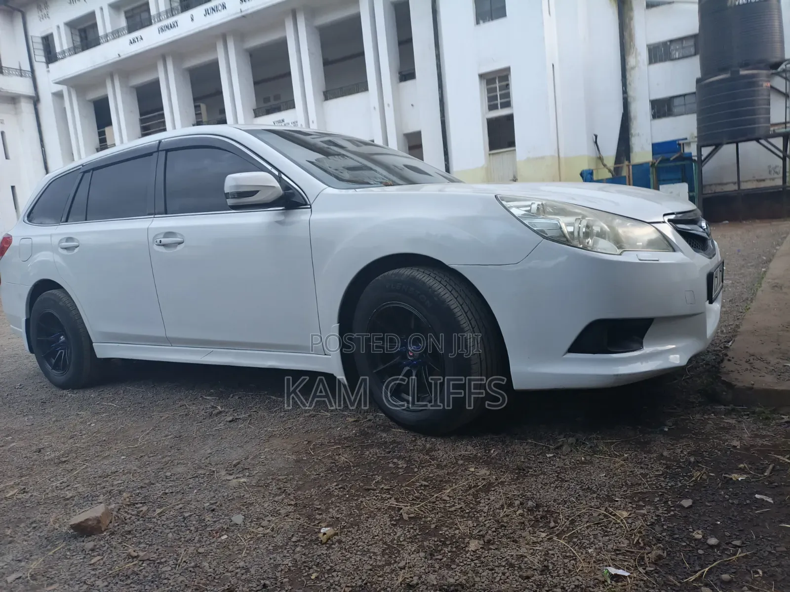 Subaru Legacy 2011 White