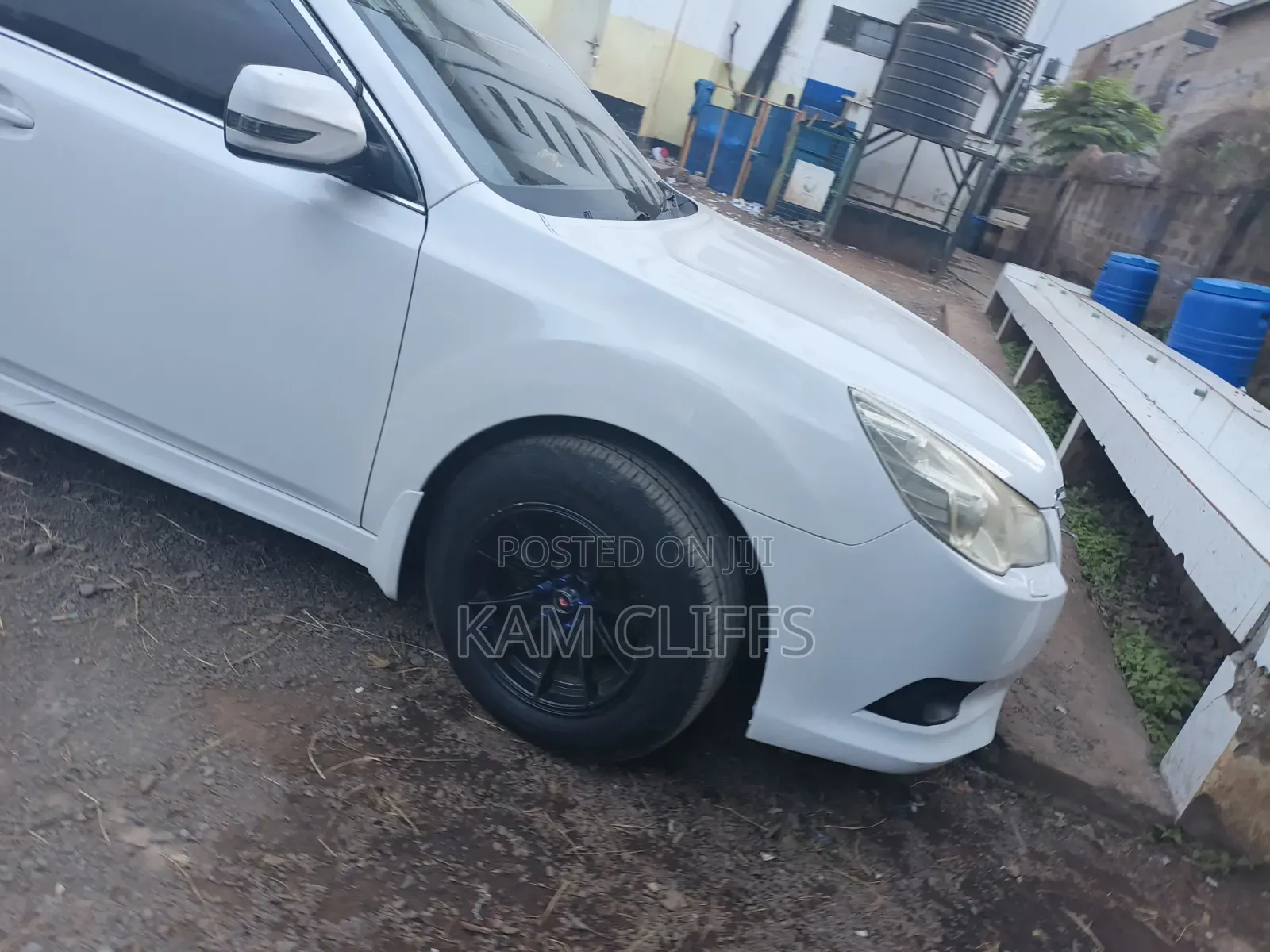 Subaru Legacy 2011 White