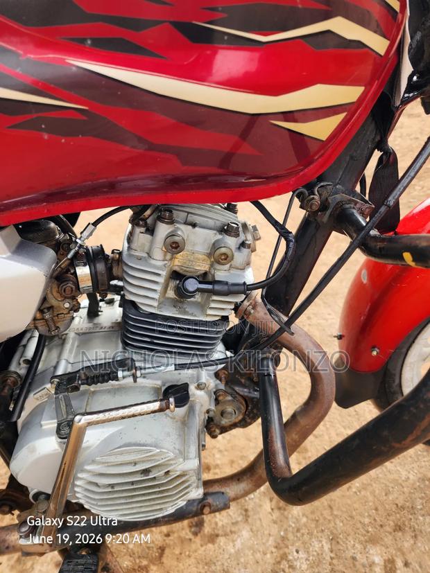 TVS HLX Plus ES 2019 Red - thumbnail 4