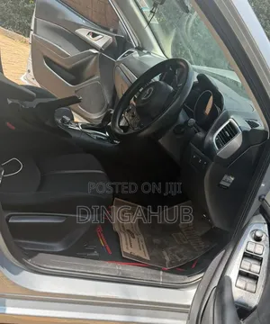 Mazda Axela 2017 Silver