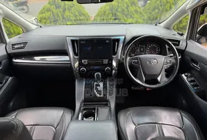 Toyota Alphard 2.5 Petrol FWD 2019 Pearl