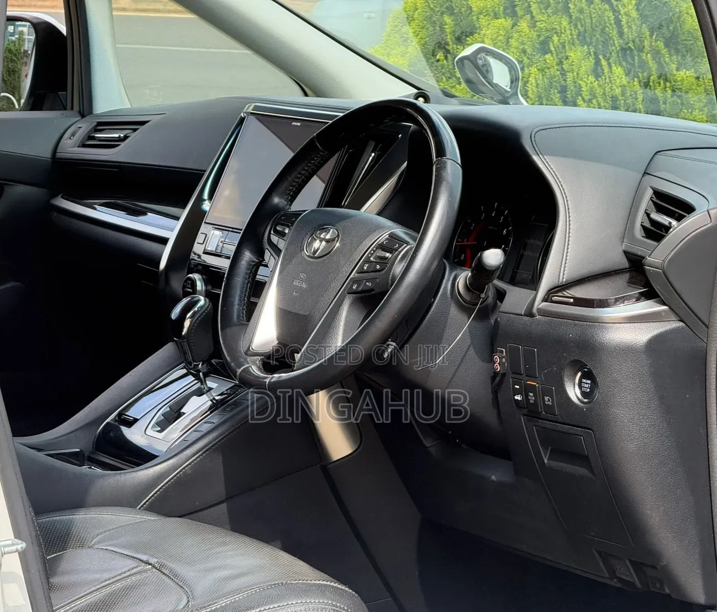 Toyota Alphard 2.5 Petrol FWD 2019 Pearl