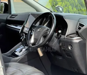 Toyota Alphard 2.5 Petrol FWD 2019 Pearl