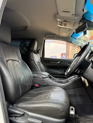Toyota Alphard 2.5 Petrol FWD 2019 Pearl