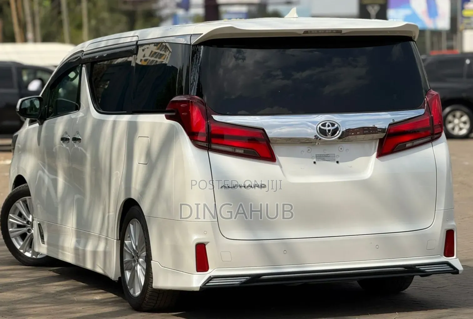 Toyota Alphard 2.5 Petrol FWD 2019 Pearl