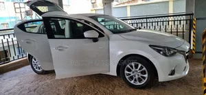 5 Seater Car Hire Services