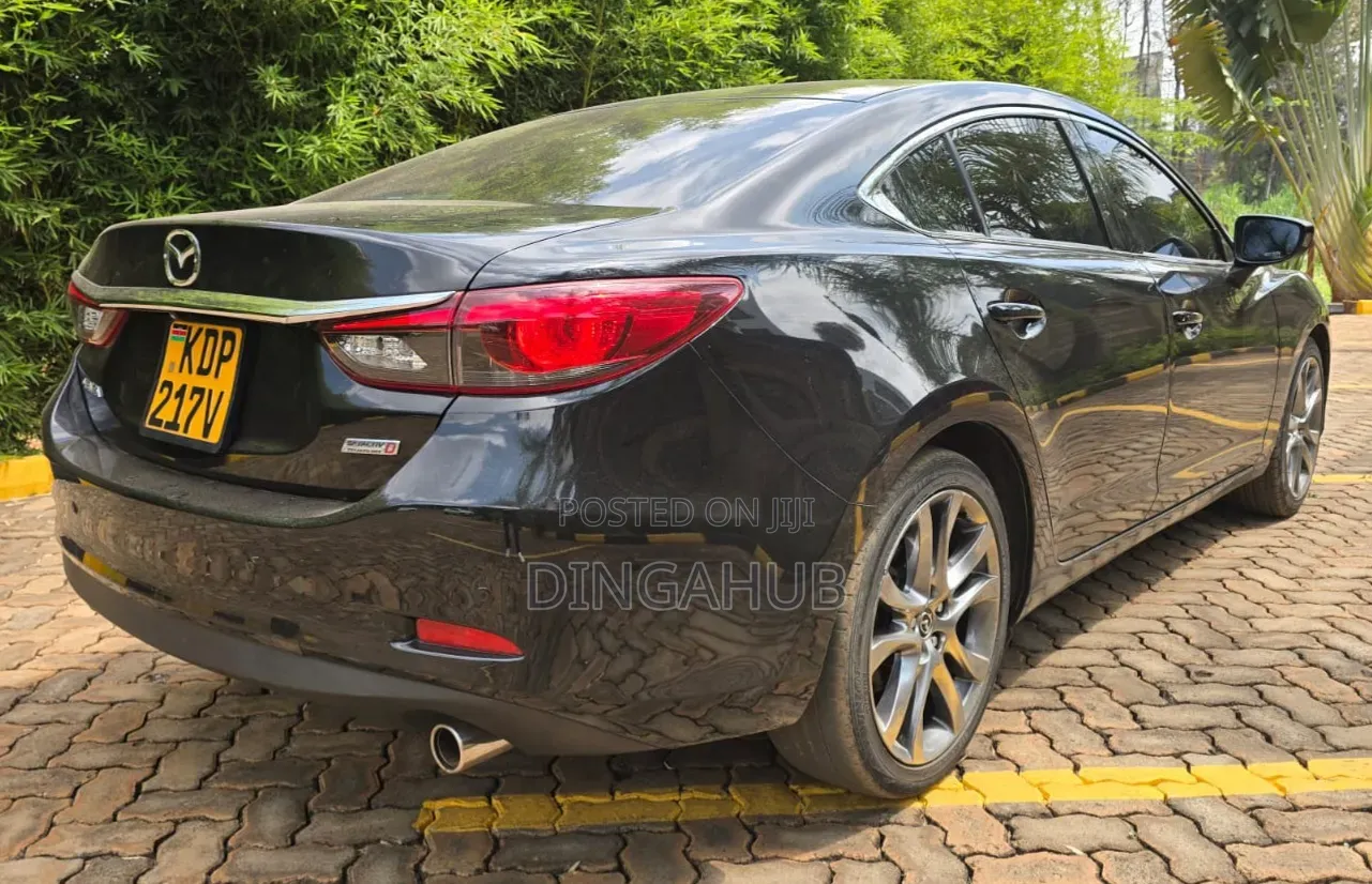 Mazda Atenza 2016 Black