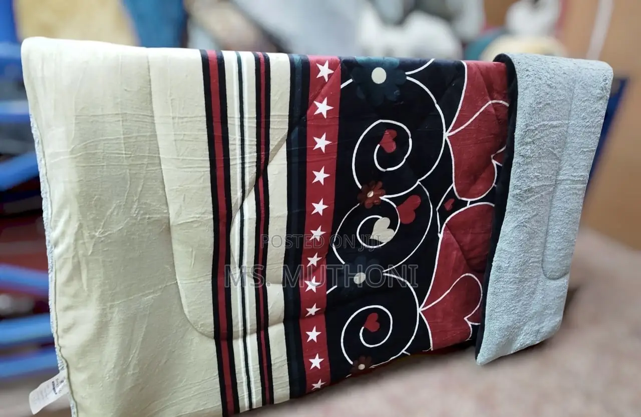 Brand New Flowerly Warm Woolen Duvet Set*
