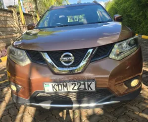 Nissan X-Trail 2.0 Petrol AWD 2016 Brown
