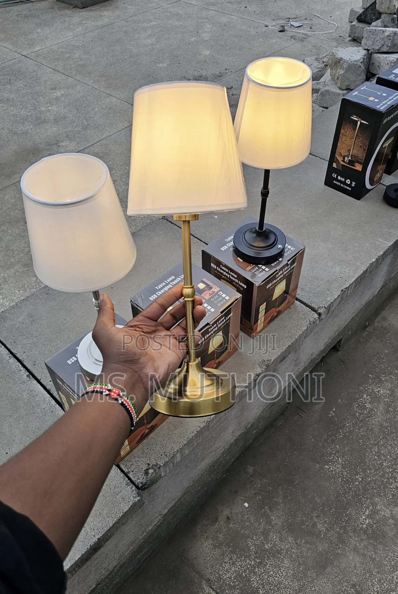 Modern Aesthetic Rechargeable Table / Beds Lamp