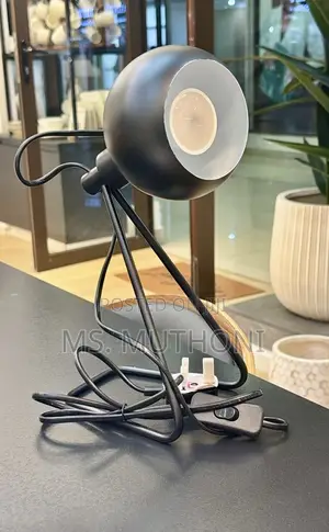 Retro Articulated Black Table/ Bedside Lamp (25cm × 25cm)
