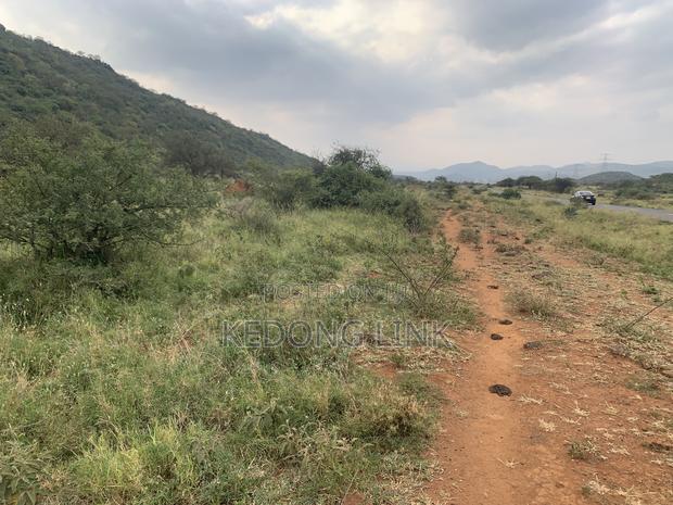 5 Acres Thigio / Ndiuni 5 Acres Touching Tarmac - thumbnail 5