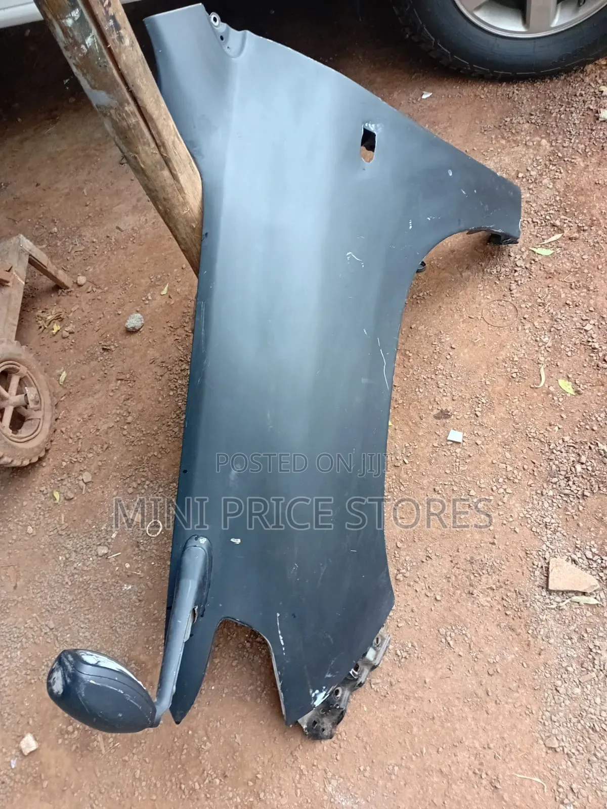 Left Side Fender Lc 200 2008-2015 Model